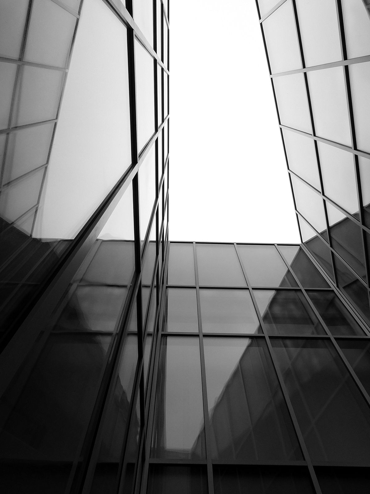 Insulated double-glazed glass